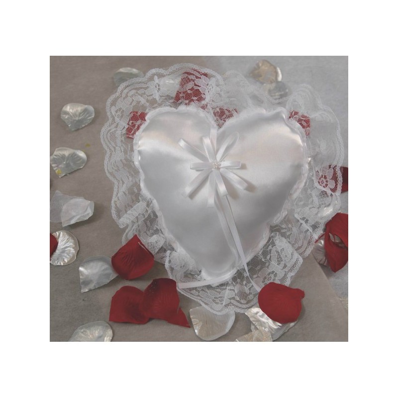1 Coussin coeur porte-alliances, 23x21 cm 1 Coussin coeur porte-alliances, 23x21 cm