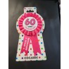 1 coccarda rosa “60 Ans l'âge du bon temps”. 1 coccarda rosa “60 Ans l'âge du bon temps”.
