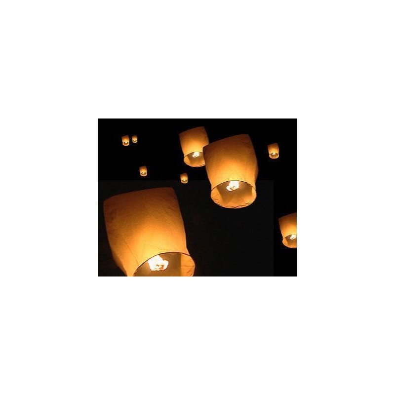 Lanterne Celeste en papier blanc ignifuge, 72 x 37 x 37 cm Lanterne Celeste en papier blanc ignifuge, 72 x 37 x 37 cm