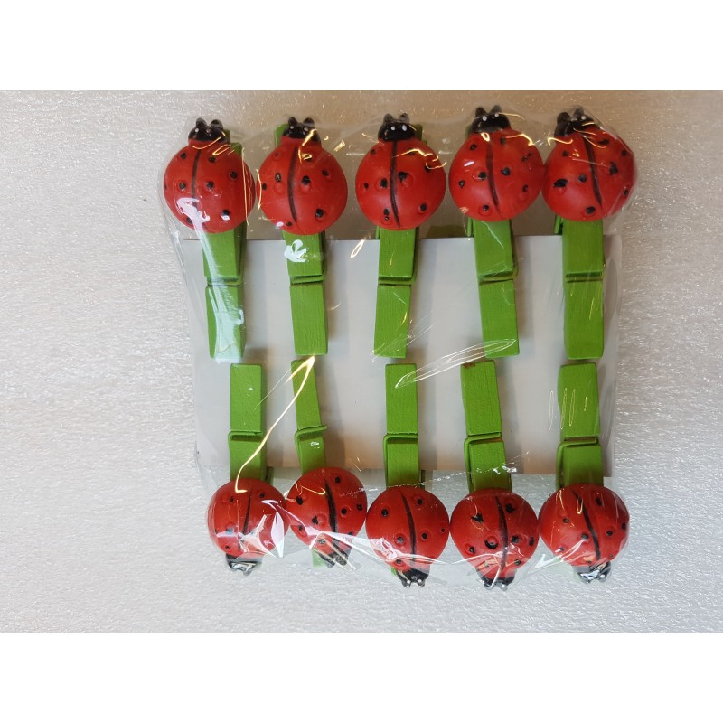 10 pincettes verte avec coccinelles, en bois, 4.5cm 10 pincettes verte avec coccinelles, en bois, 4.5cm