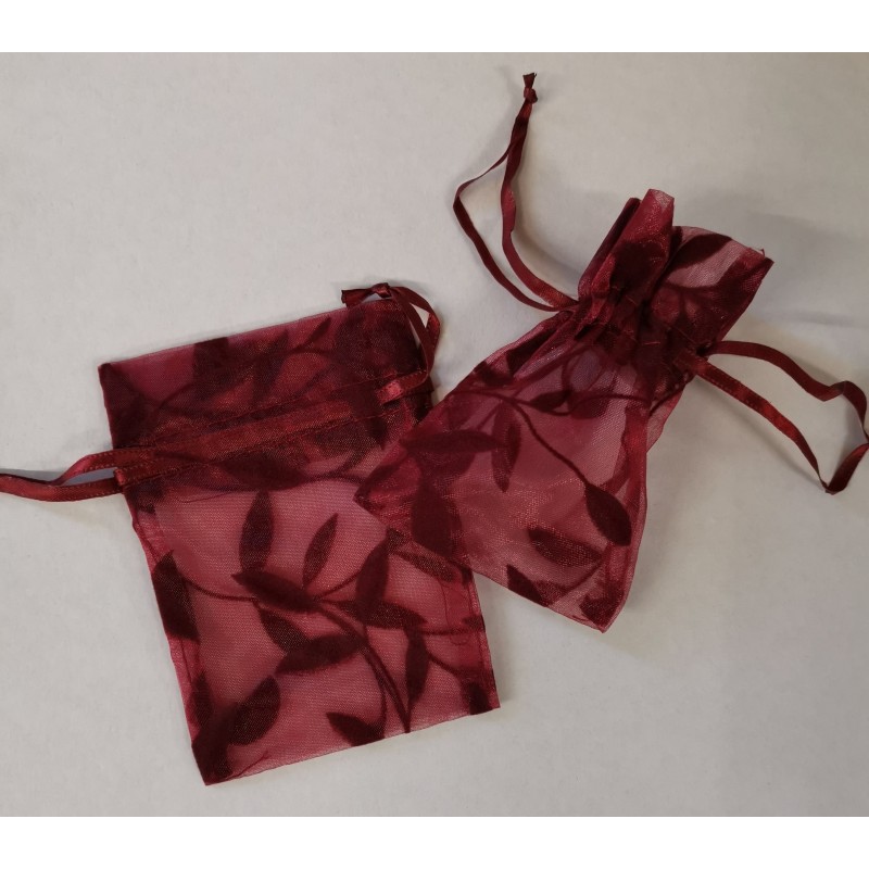 10 Sachets organdi, uni bordeaux, 7.5 x 10 cm 10 Sachets organdi, uni bordeaux, 7.5 x 10 cm