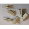 12 Pinces pyramide, ivoire, 3.5 x 1.2 cm 12 Pinces pyramide, ivoire, 3.5 x 1.2 cm