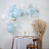 Arch-Kit mit 57 babyblauen Luftballons Arch-Kit mit 57 babyblauen Luftballons