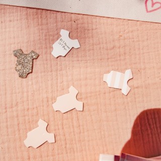 100 Confettis body bébé rose, blanc et paillettes champagne 3cm